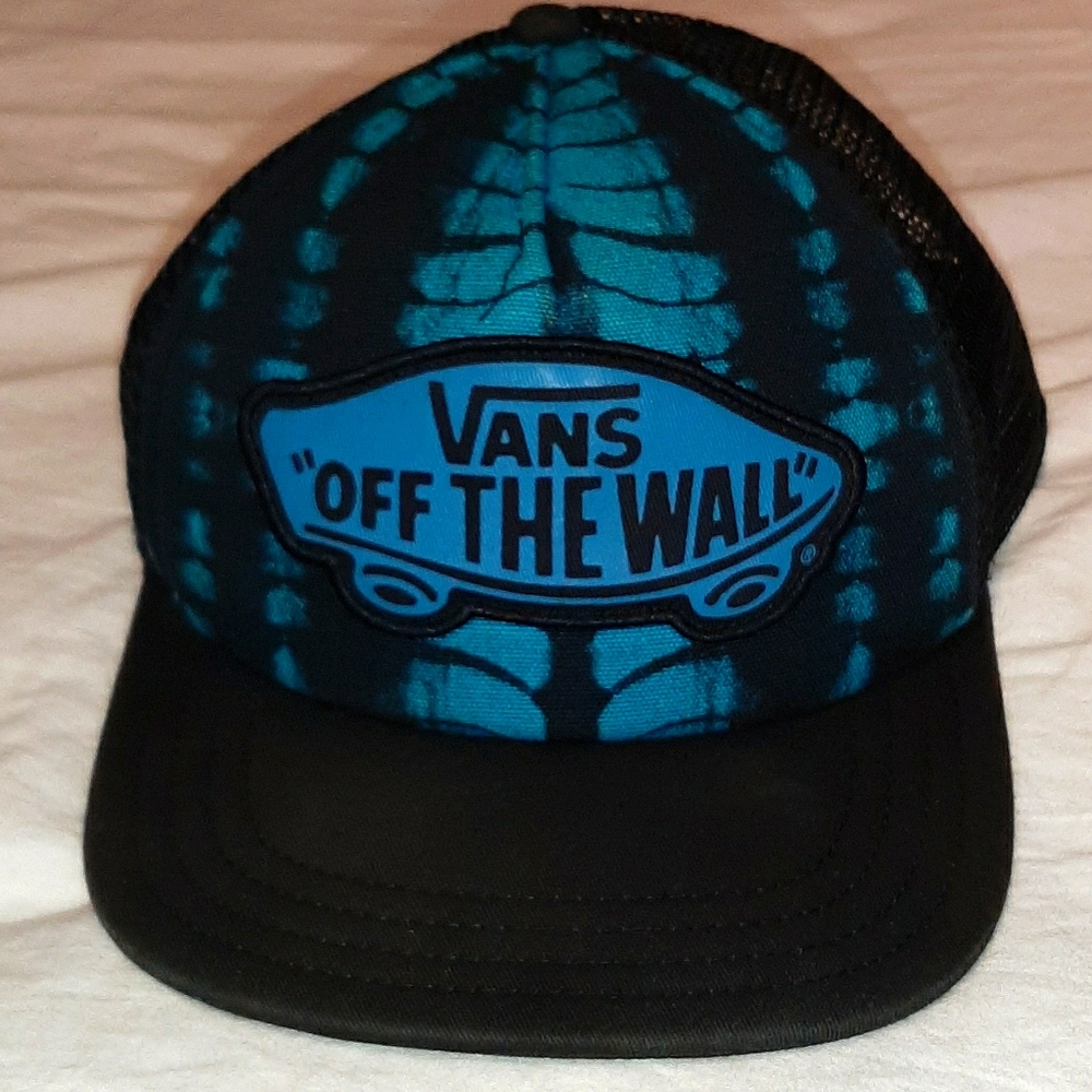 Mens Van's netted hat used but in good condition